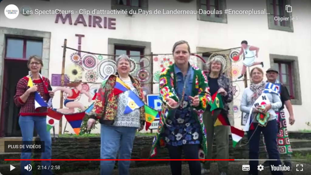 Screenshot 2024-11-04 at 18-23-49 Les SpectaCteurs - Clip d'attractivité du Pays de Landerneau-Daoulas #Encoreplusalouest - YouTube